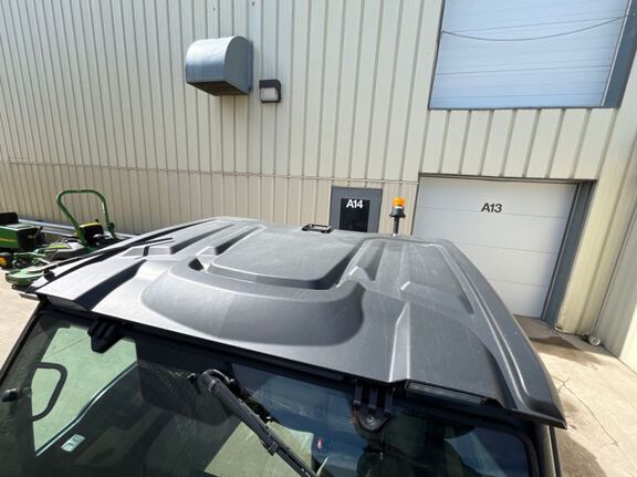 2021 John Deere XUV835R ATV