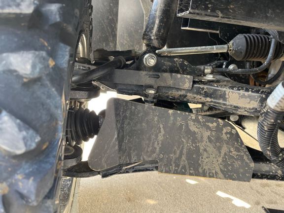 2021 John Deere XUV835R ATV