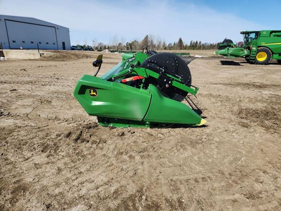 2024 John Deere RD40F Header Combine