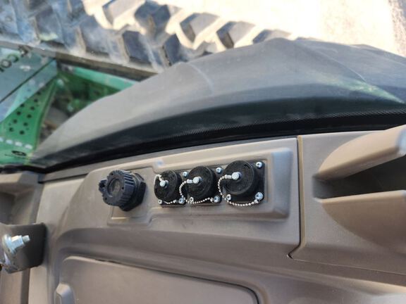 2021 John Deere 8RT 370 Tractor Rubber Track