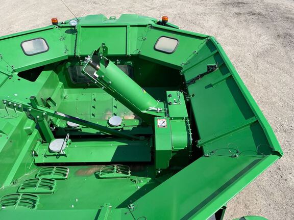 2020 John Deere S770 Combine