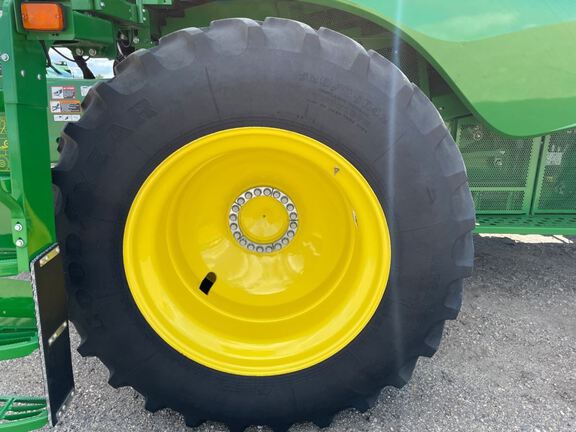 2020 John Deere S770 Combine