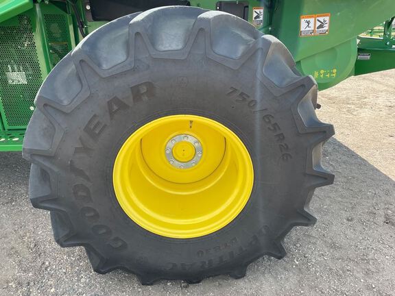 2020 John Deere S770 Combine