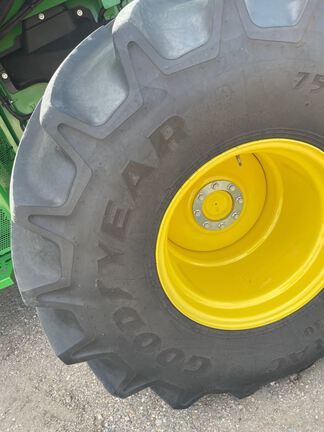 2020 John Deere S770 Combine