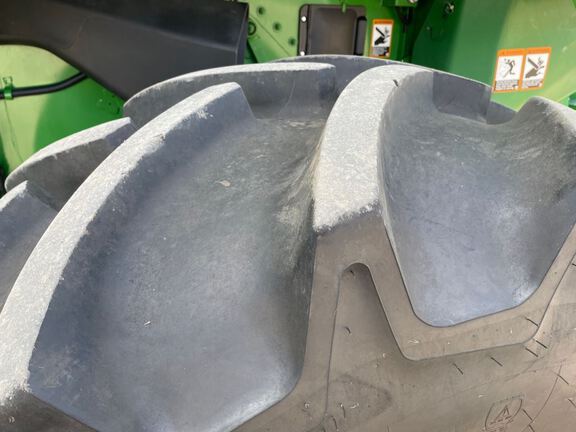 2020 John Deere S770 Combine