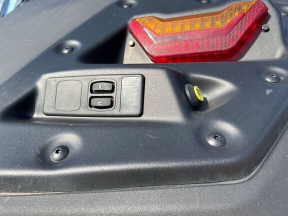 2023 John Deere 8RX 410 Tractor Rubber Track