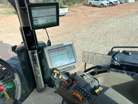 2023 John Deere 8RX 410 Tractor Rubber Track