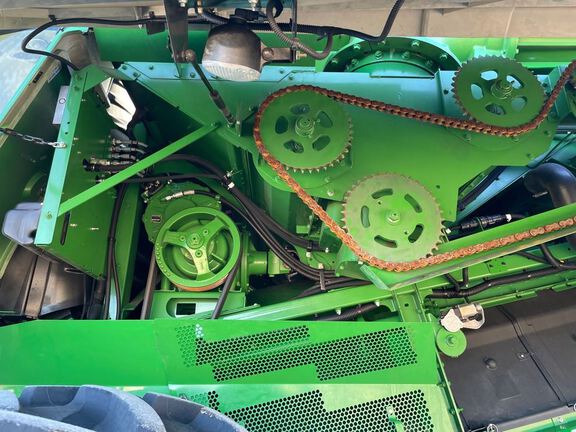 2021 John Deere S780 Combine