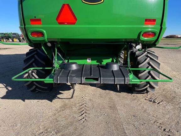 2021 John Deere S780 Combine