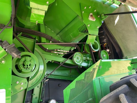 2021 John Deere S780 Combine