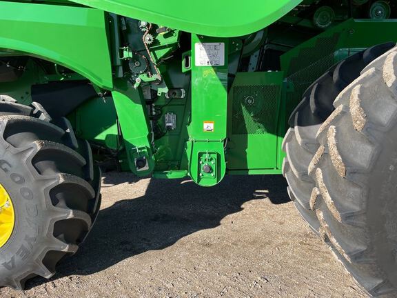 2021 John Deere S780 Combine