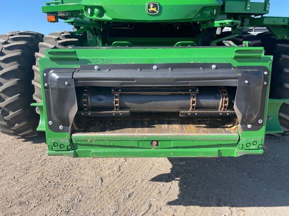 2024 John Deere S780 Combine