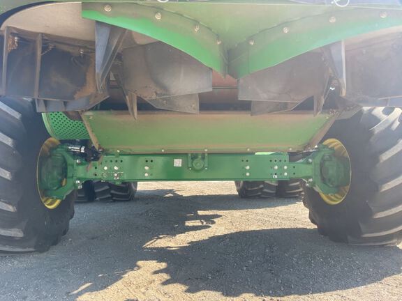 2024 John Deere S780 Combine