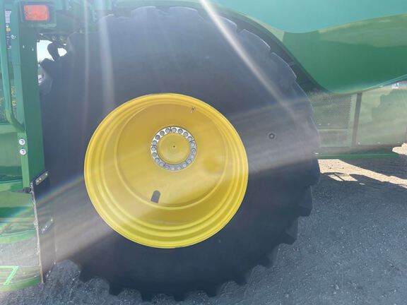 2024 John Deere S780 Combine