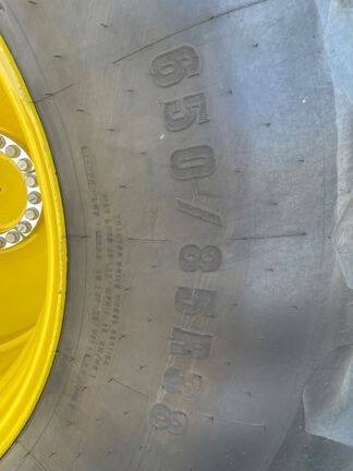 2024 John Deere S780 Combine