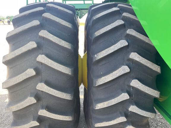 2024 John Deere S780 Combine