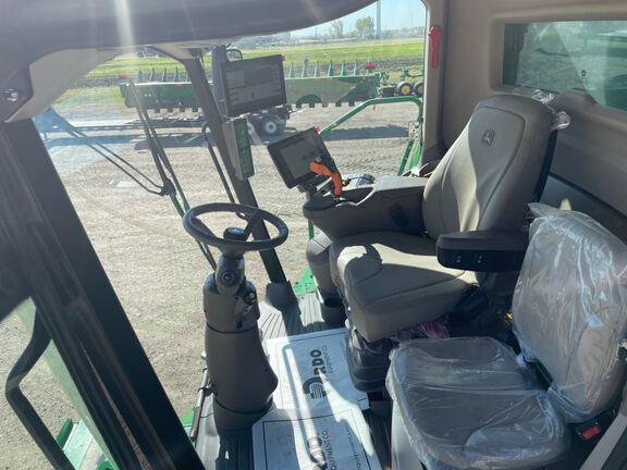 2024 John Deere S780 Combine