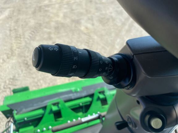 2024 John Deere S780 Combine