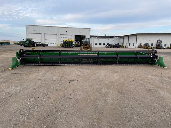 2019 John Deere 635F Header Combine