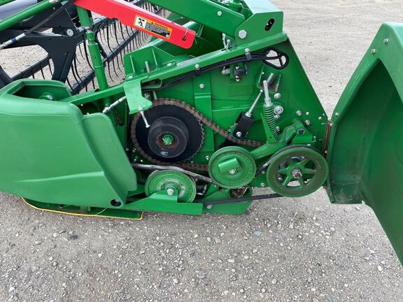 2019 John Deere 635F Header Combine