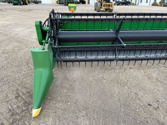 2019 John Deere 635F Header Combine