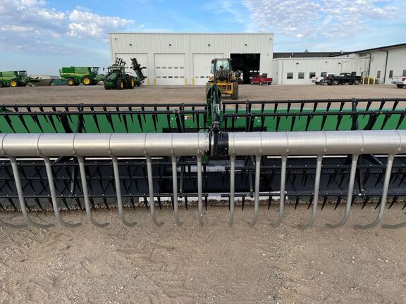 2017 John Deere 645FD Header Combine