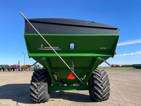 2011 Misc PARKER 938 Grain Cart