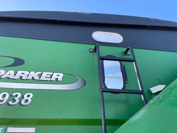 2011 Misc PARKER 938 Grain Cart