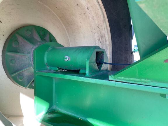 2011 Misc PARKER 938 Grain Cart