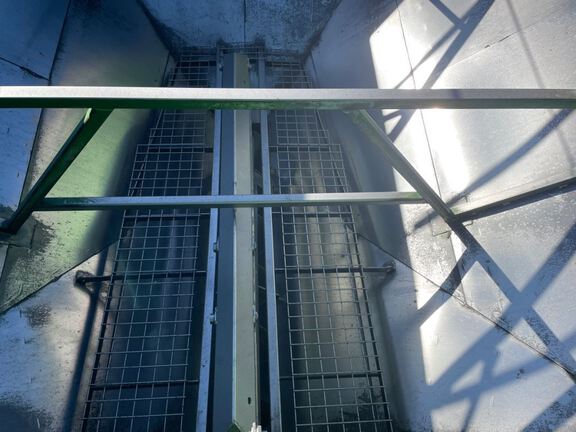 2011 Misc PARKER 938 Grain Cart