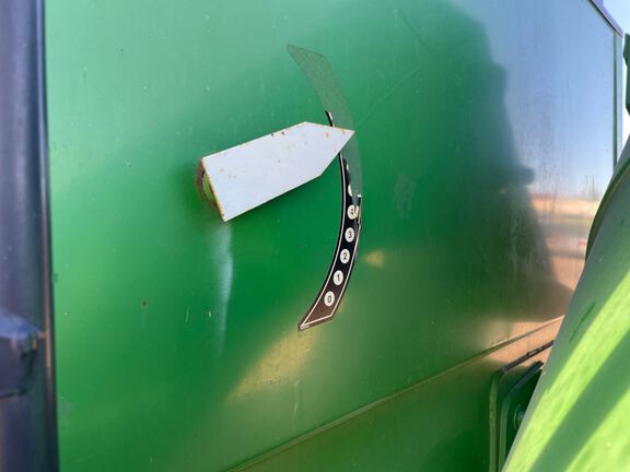 2011 Misc PARKER 938 Grain Cart