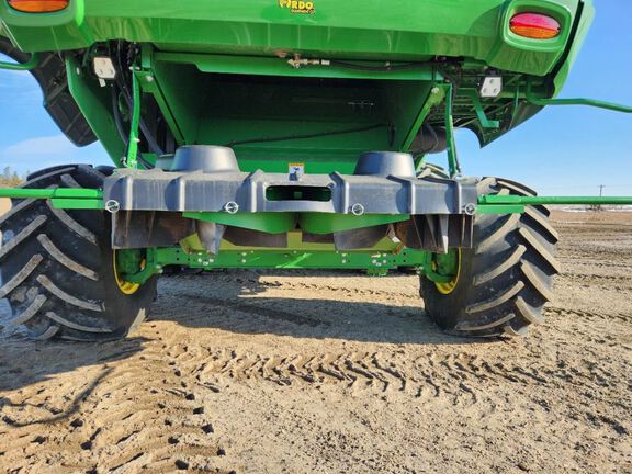 2024 John Deere S780 Combine