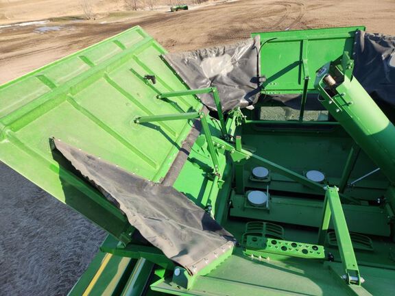 2024 John Deere S780 Combine
