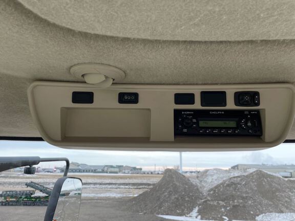 2013 John Deere 8310RT Tractor Rubber Track