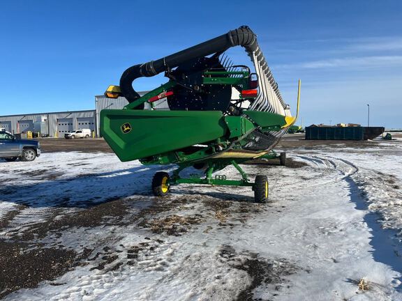 2022 John Deere HD45F Header Combine