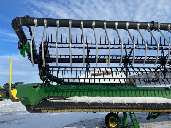 2022 John Deere HD45F Header Combine