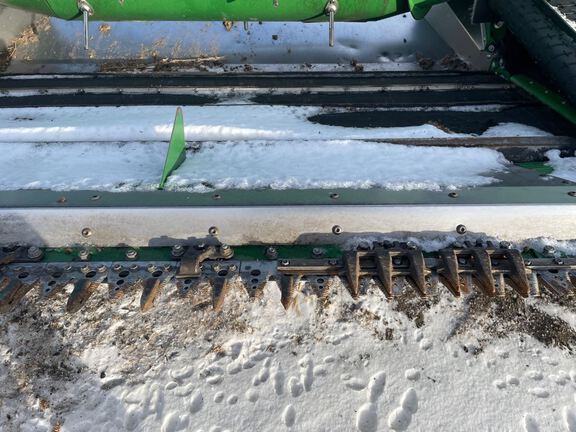 2022 John Deere HD45F Header Combine