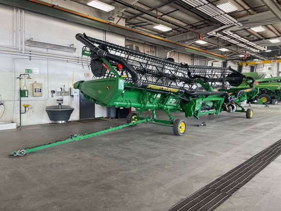 2022 John Deere HD45F Header Combine
