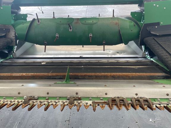 2022 John Deere HD45F Header Combine
