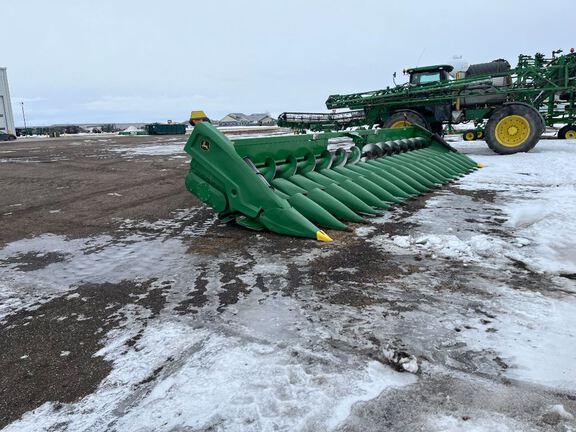 2021 John Deere C18R Header Corn Head