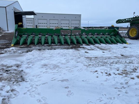 2021 John Deere C18R Header Corn Head