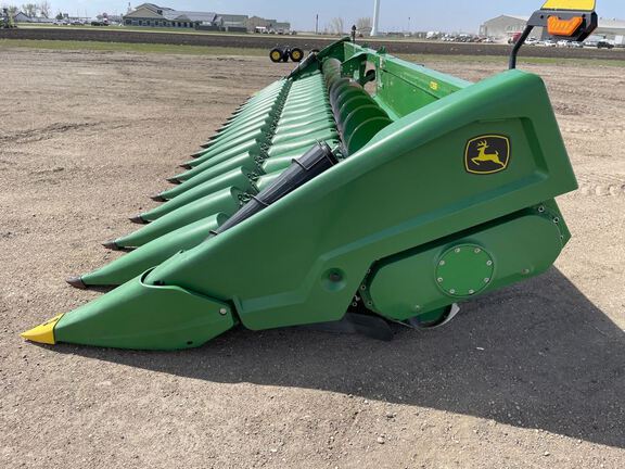 2021 John Deere C18R Header Corn Head