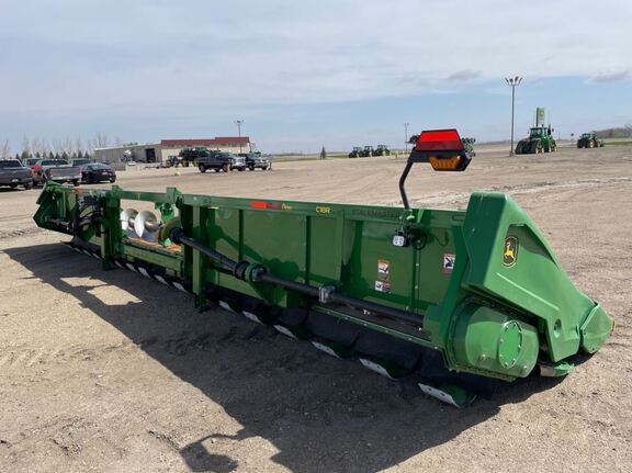 2021 John Deere C18R Header Corn Head