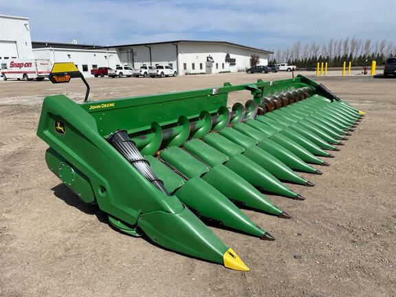 2021 John Deere C18R Header Corn Head