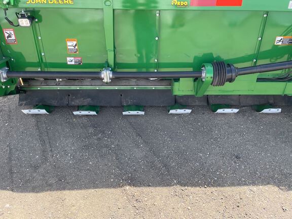 2021 John Deere C18R Header Corn Head