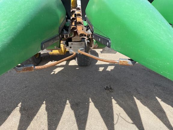 2021 John Deere C18R Header Corn Head