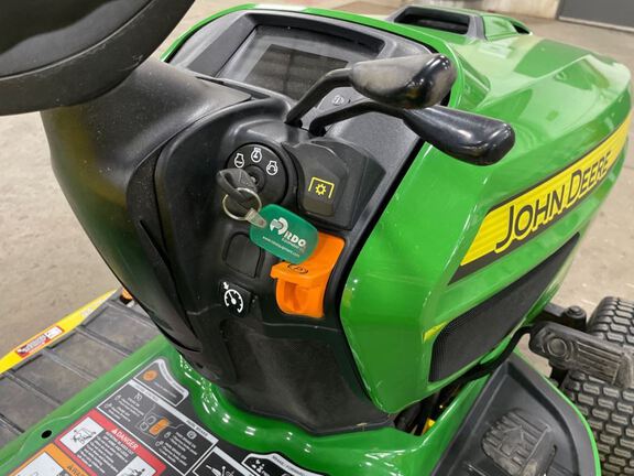 2019 John Deere X730 Garden Tractor