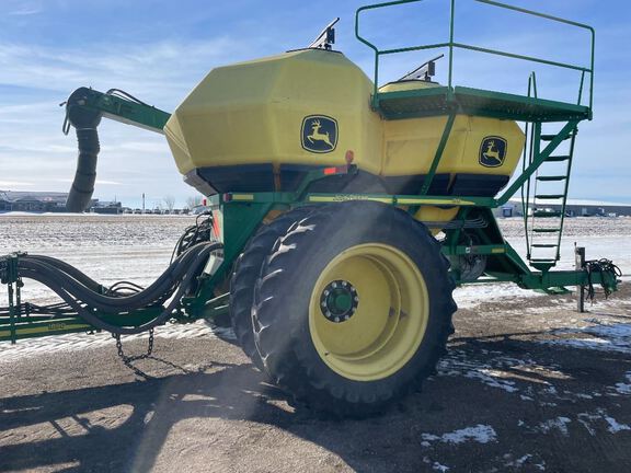 2012 John Deere 1890 Air Seeder