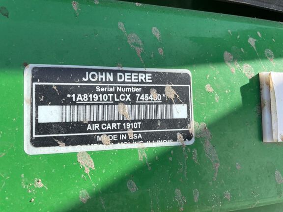 2012 John Deere 1890 Air Seeder