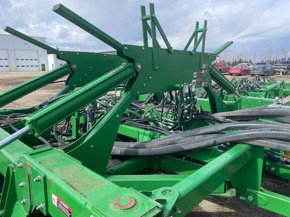 2012 John Deere 1890 Air Seeder